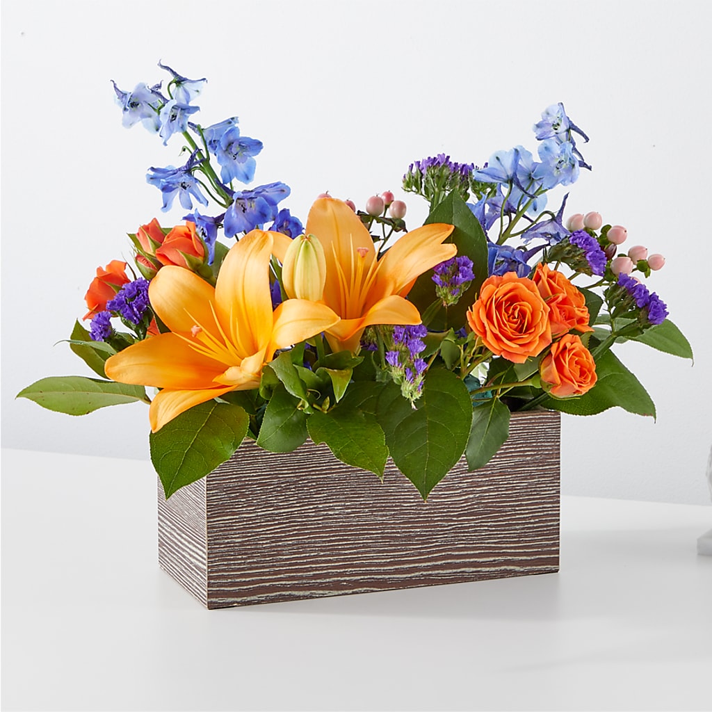 Radiant Citrus Box Bouquet – QUASTHOFF'S FLOWERS, River Grove IL