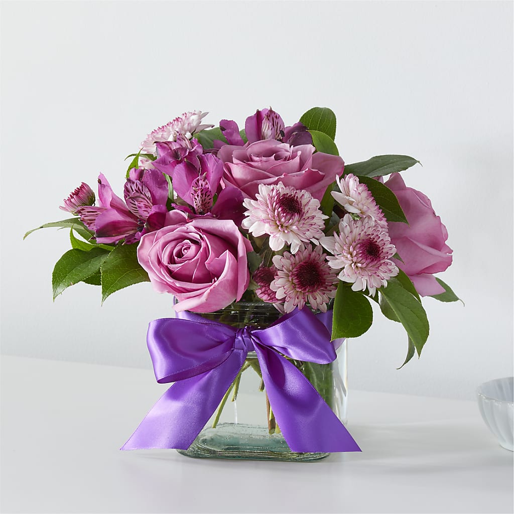 Sugarplum Bouquet – QUASTHOFF'S FLOWERS, River Grove IL