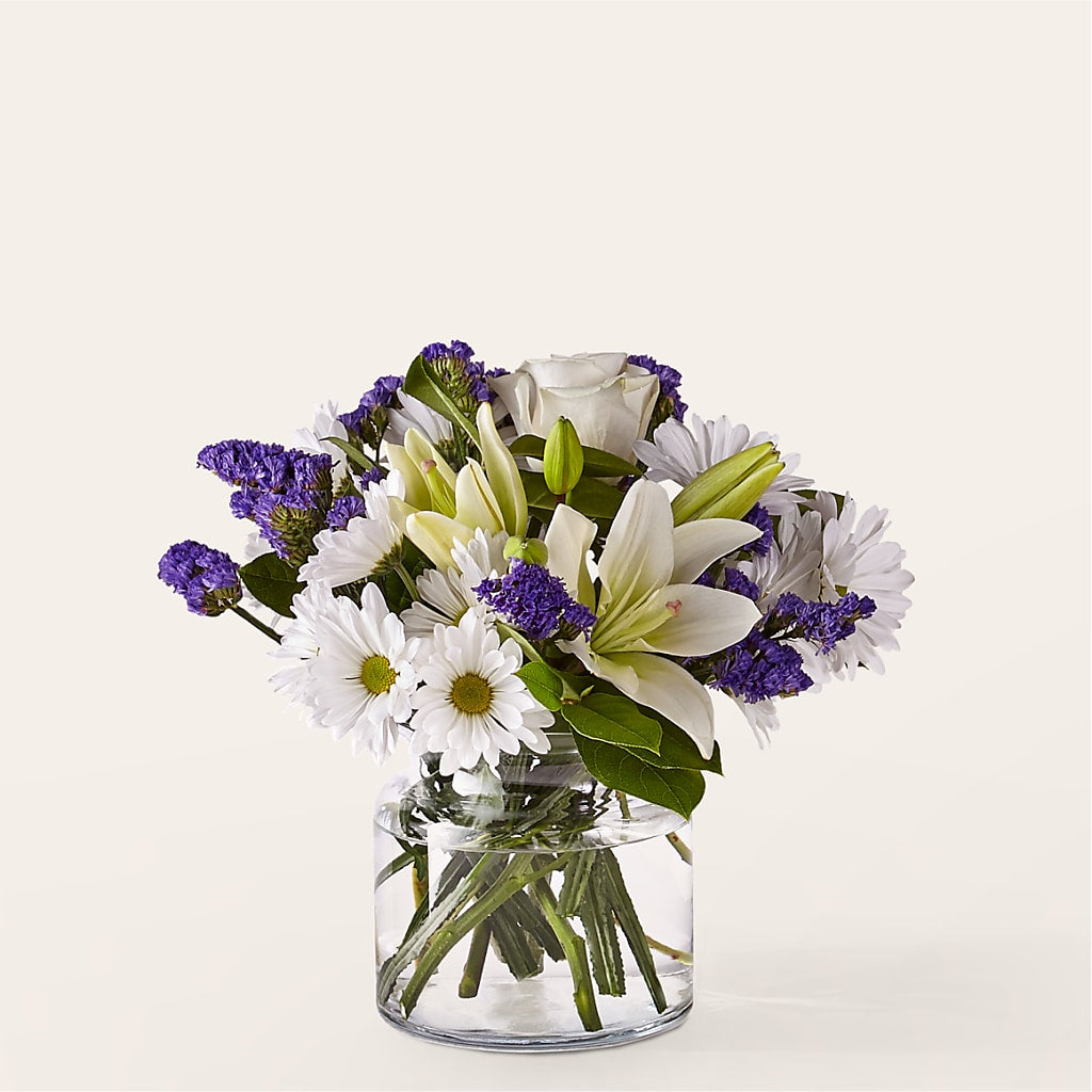 Beyond Blue Bouquet – QUASTHOFF'S FLOWERS, River Grove IL