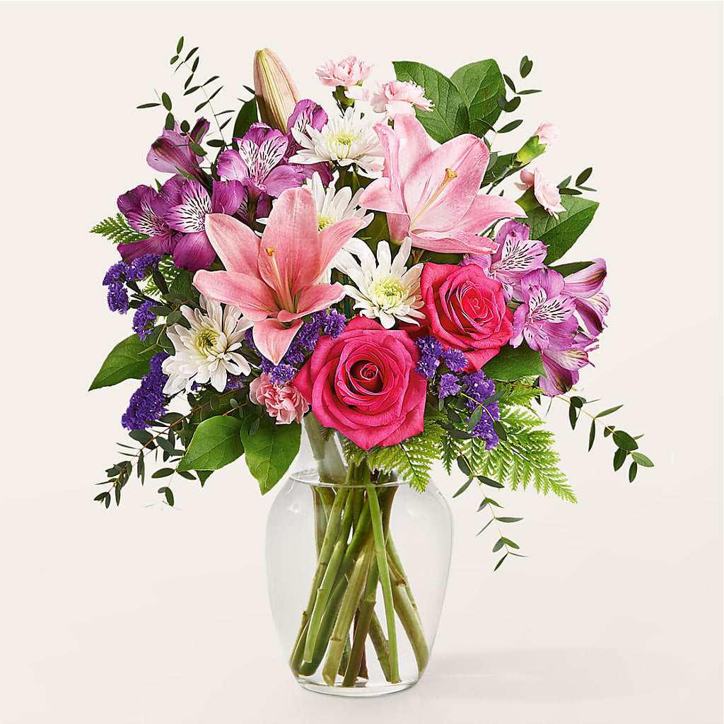 Lace & Pearls Bouquet – QUASTHOFF'S FLOWERS, River Grove IL