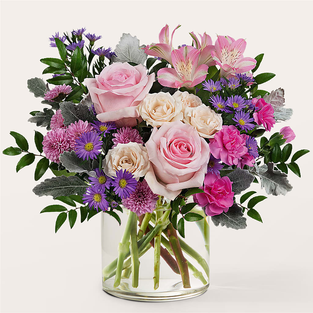 Light as a Feather Bouquet – QUASTHOFF'S FLOWERS, River Grove IL