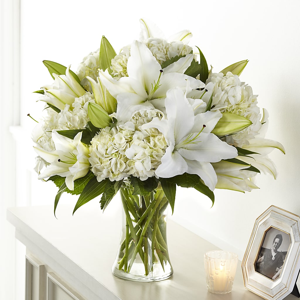 Compassionate Lily Bouquet – QUASTHOFF'S FLOWERS, River Grove IL