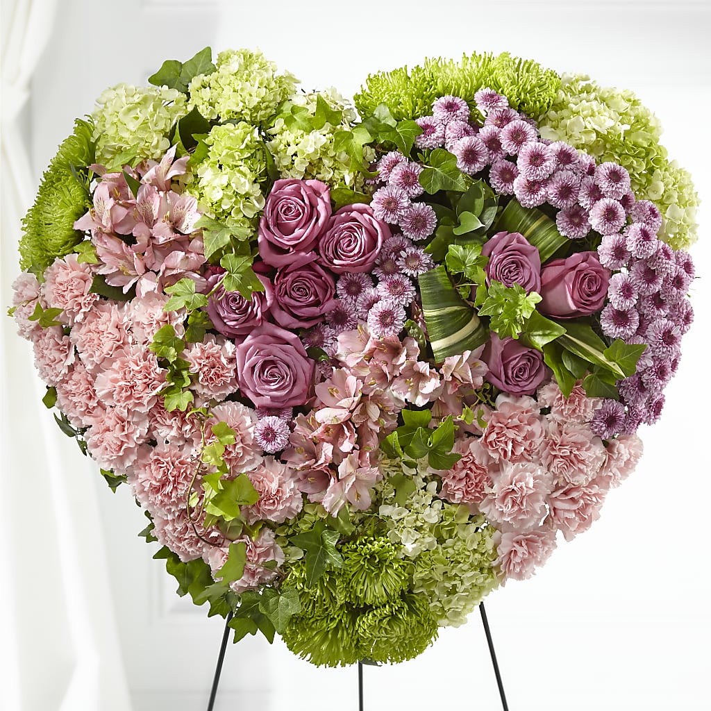 Heartwarming Standing Heart – QUASTHOFF'S FLOWERS, River Grove IL