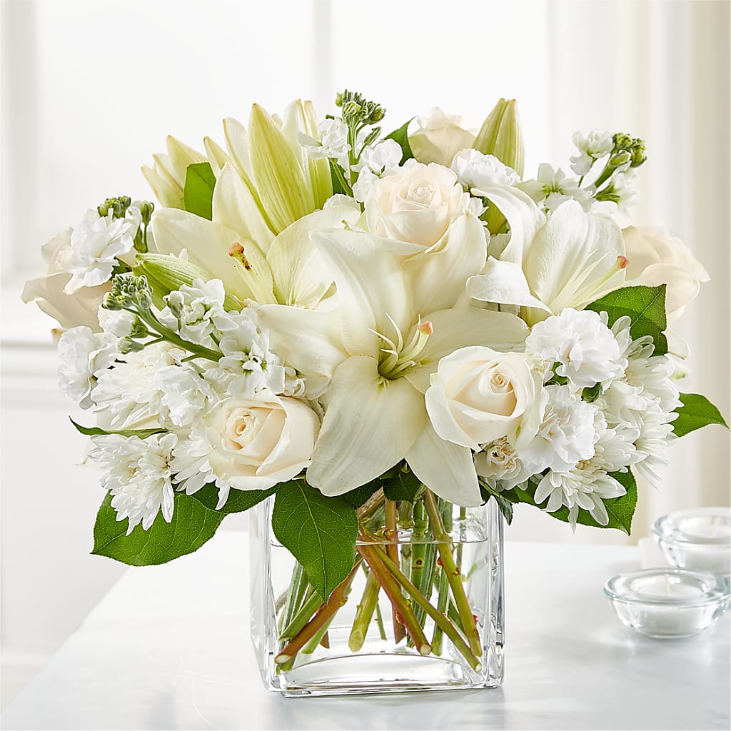 Gentle Breeze Bouquet – QUASTHOFF'S FLOWERS, River Grove IL