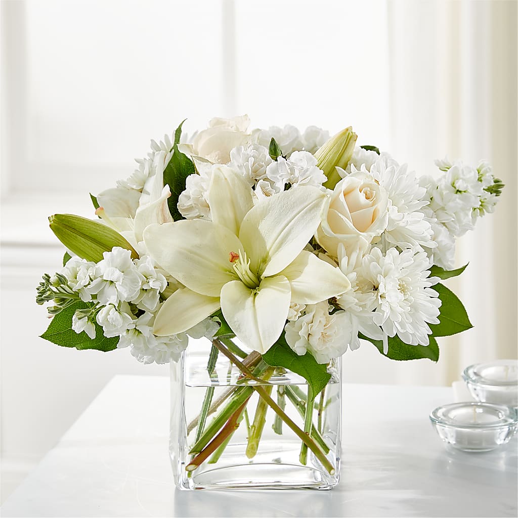 Gentle Breeze Bouquet – QUASTHOFF'S FLOWERS, River Grove IL
