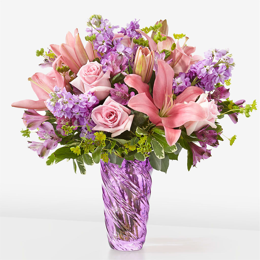 Precious Petals Bouquet with Luxe Swirl Vase – QUASTHOFF'S FLOWERS, River Grove IL