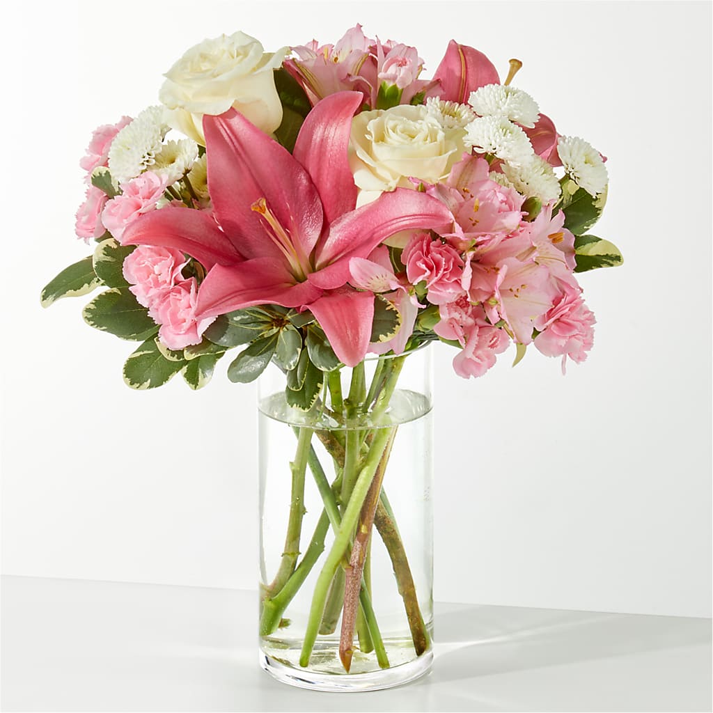 Piece of Cake Bouquet – QUASTHOFF'S FLOWERS, River Grove IL