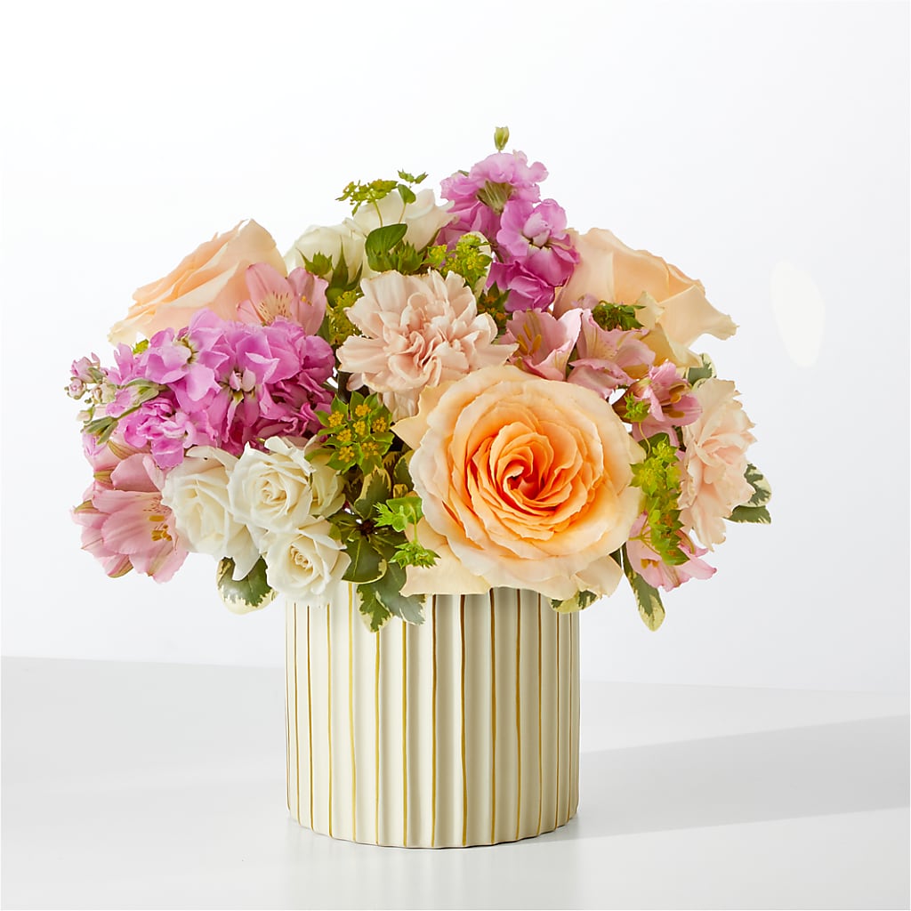 Paradise Bouquet with Ivory Vase – QUASTHOFF'S FLOWERS, River Grove IL