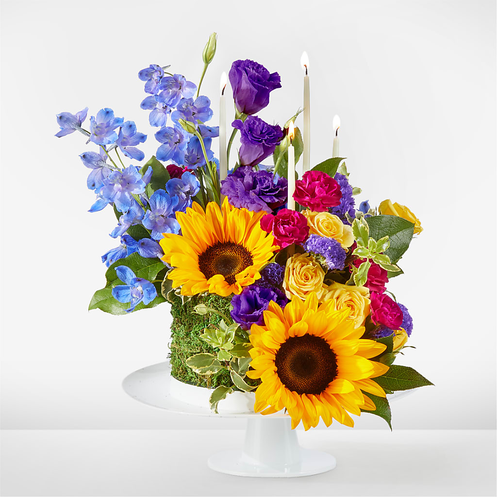 Star of the Day Floral Cake – QUASTHOFF'S FLOWERS, River Grove IL