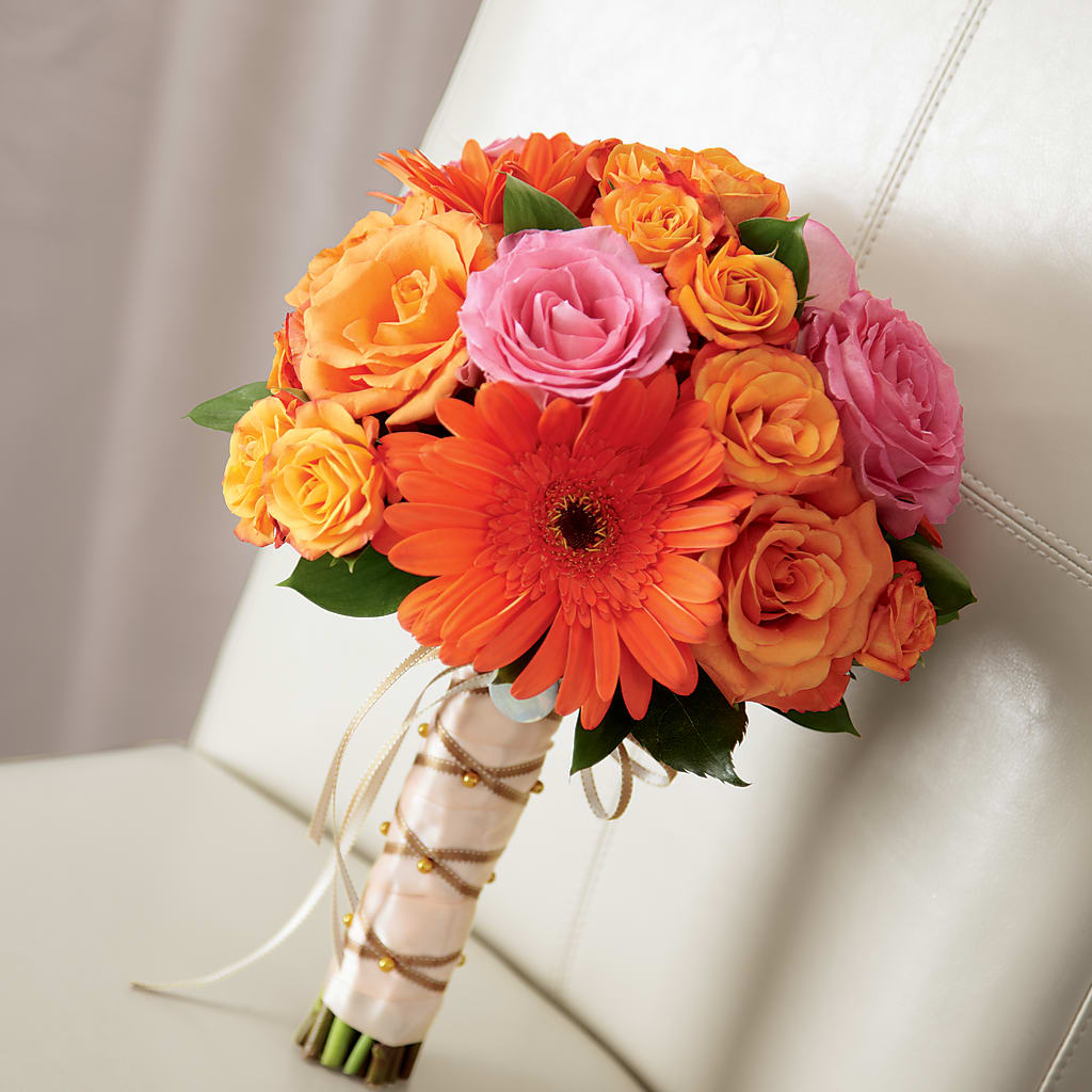 Lifetime of Love Bouquet – QUASTHOFF'S FLOWERS, River Grove IL