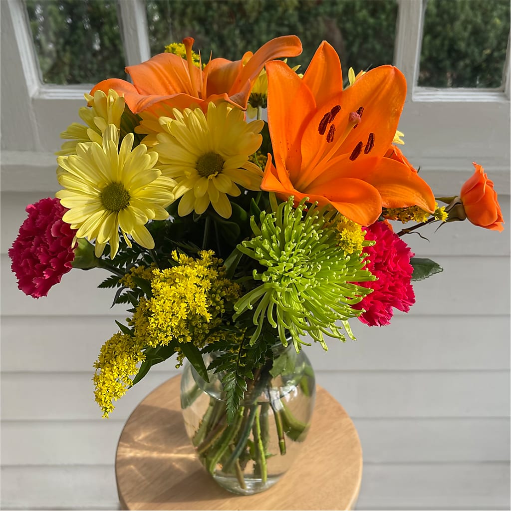 Bold & Bright – A Florist Original – QUASTHOFF'S FLOWERS, River Grove IL