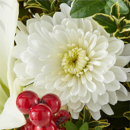 Festive Moments Tree – QUASTHOFF'S FLOWERS, River Grove IL