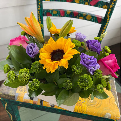 Best Day Box Bouquet – QUASTHOFF'S FLOWERS, River Grove IL