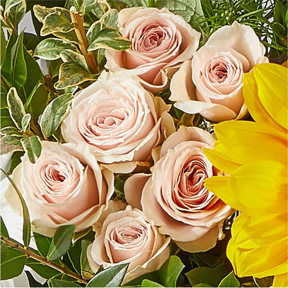 The Good Life Bouquet – QUASTHOFF'S FLOWERS, River Grove IL