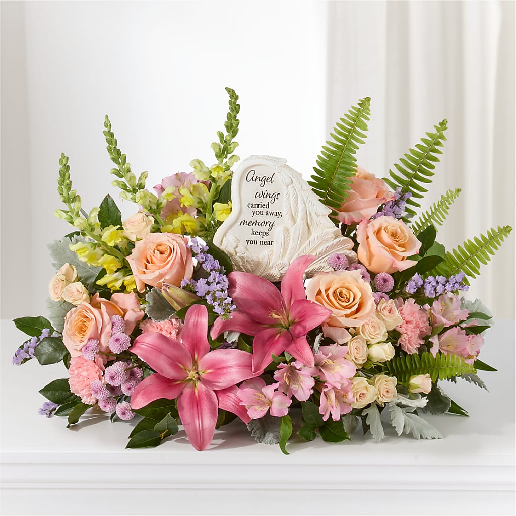 Gentle Light Arrangement – QUASTHOFF'S FLOWERS, River Grove IL