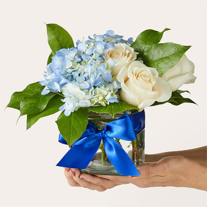 Sky Blue Delight Bouquet – QUASTHOFF'S FLOWERS, River Grove IL