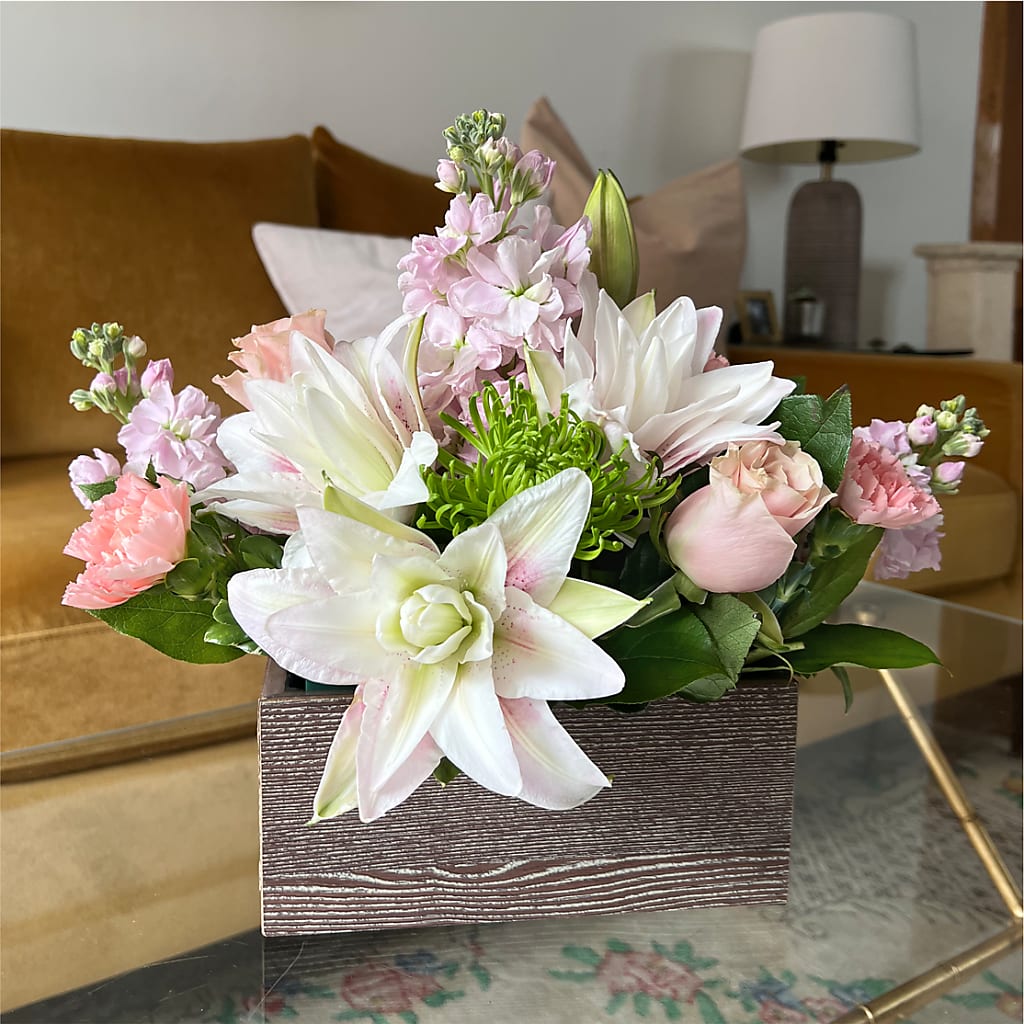 Beautiful Spirit Basket – QUASTHOFF'S FLOWERS, River Grove IL