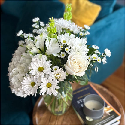 Classic Ivory – A Florist Original – QUASTHOFF'S FLOWERS, River Grove IL
