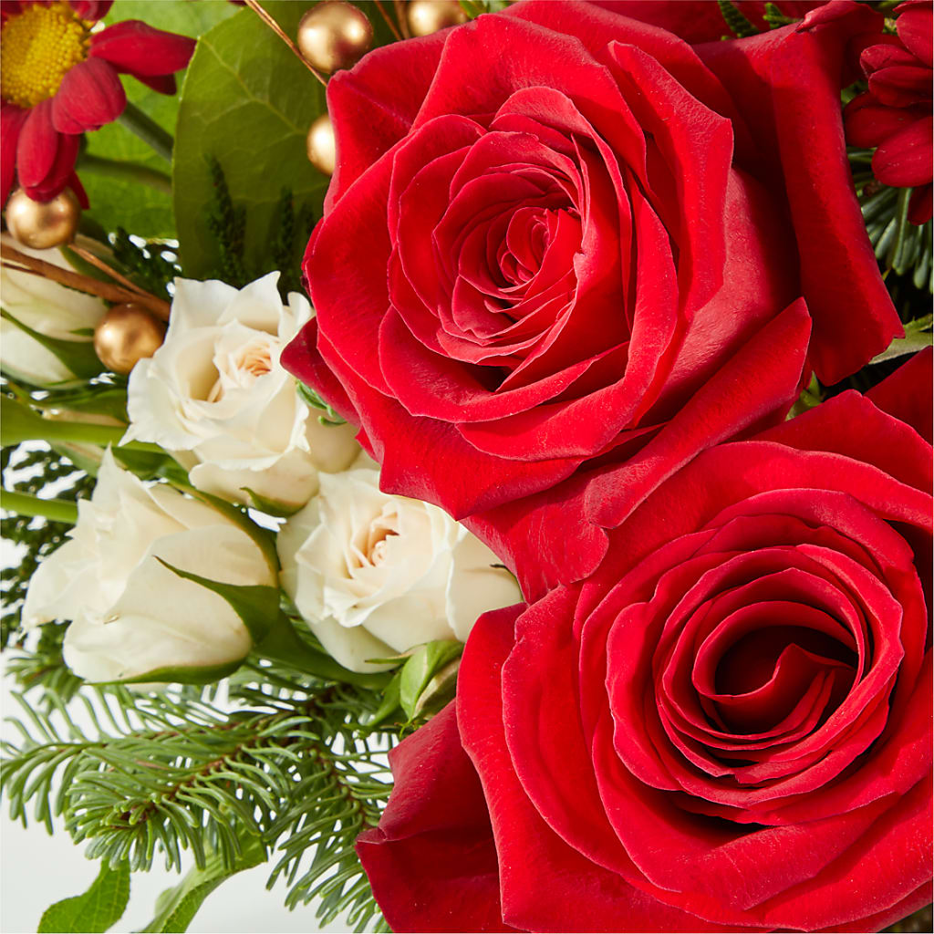 Believe Bouquet – QUASTHOFF'S FLOWERS, River Grove IL