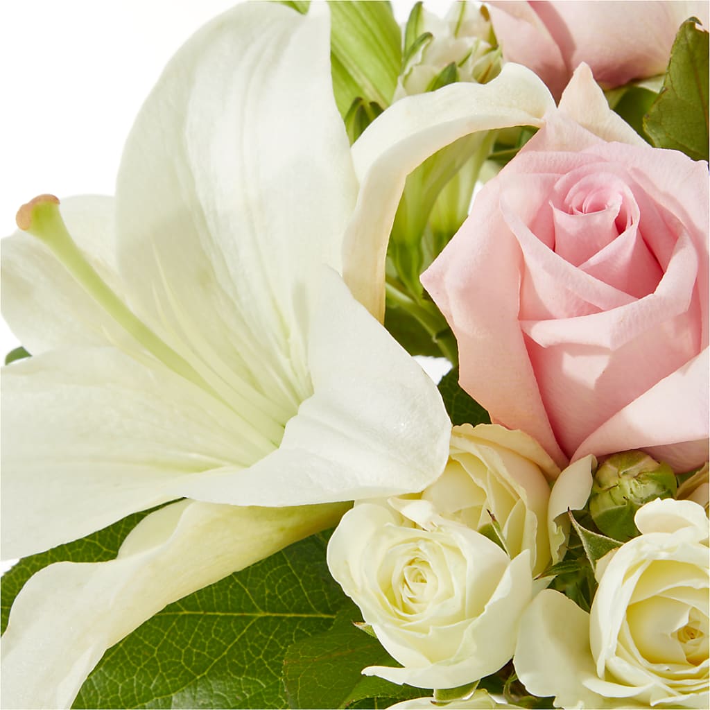 Kindhearted Bouquet – QUASTHOFF'S FLOWERS, River Grove IL