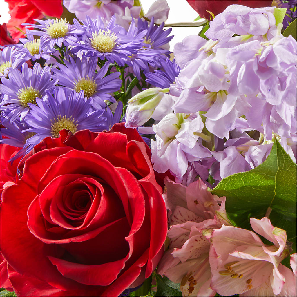 Your Majesty Bouquet – QUASTHOFF'S FLOWERS, River Grove IL