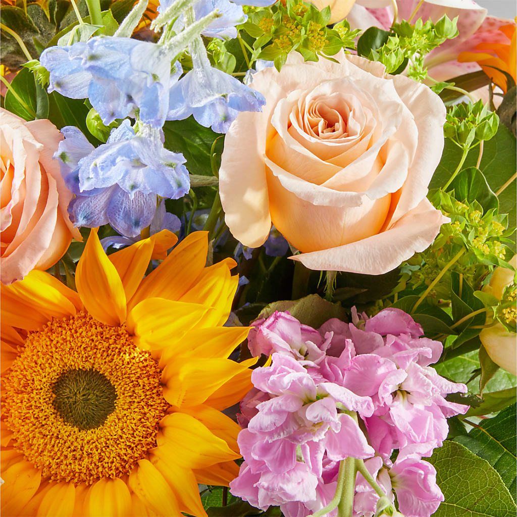 Dreamy Meadows Bouquet – QUASTHOFF'S FLOWERS, River Grove IL