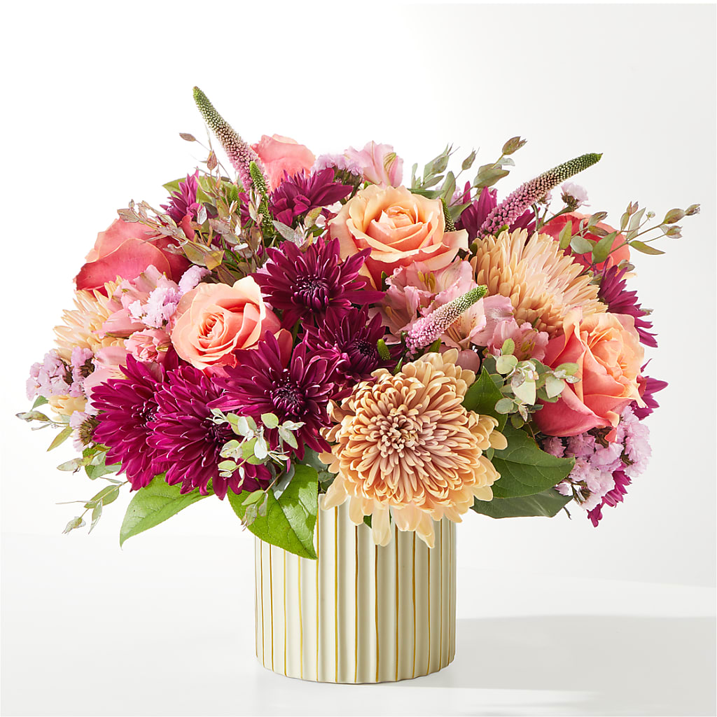 Berry Cobbler Bouquet with Ivory Vase – QUASTHOFF'S FLOWERS, River Grove IL
