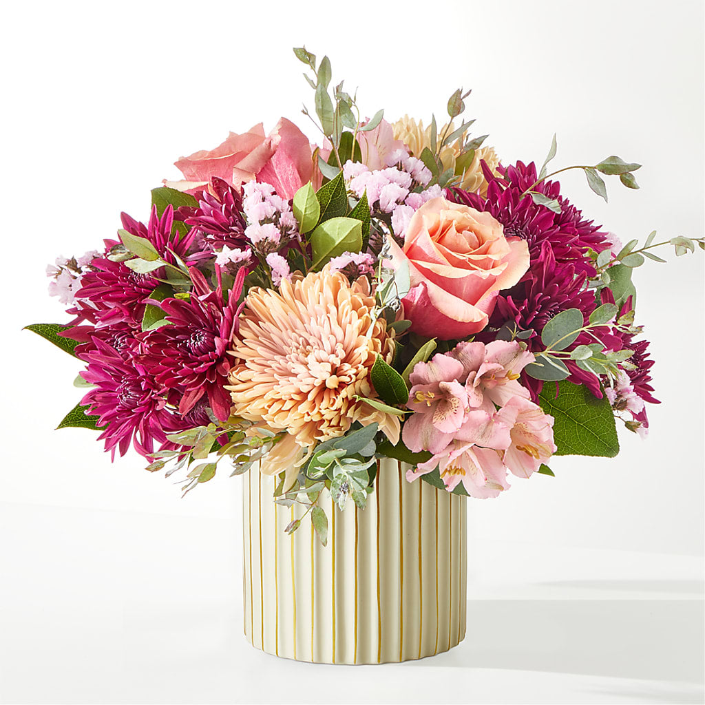 Berry Cobbler Bouquet with Ivory Vase – QUASTHOFF'S FLOWERS, River Grove IL