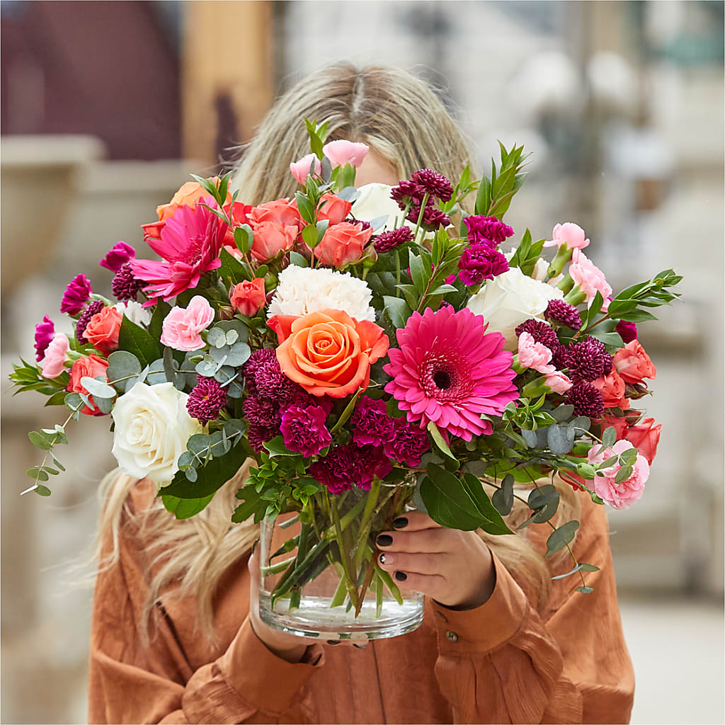 Smell the Roses Bouquet – QUASTHOFF'S FLOWERS, River Grove IL