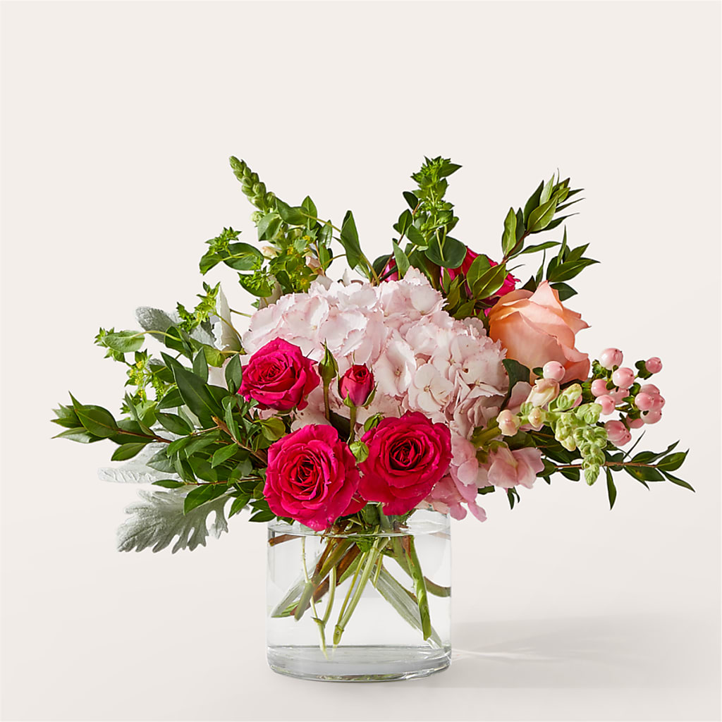 Glitz & Glam Bouquet – QUASTHOFF'S FLOWERS, River Grove IL