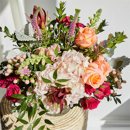 Glitz & Glam Bouquet – QUASTHOFF'S FLOWERS, River Grove IL