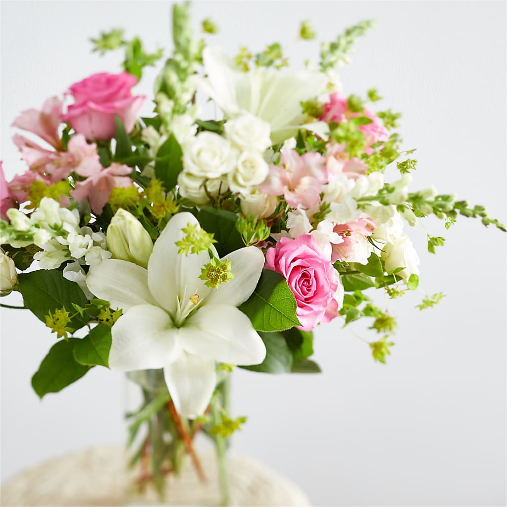 Fondly Bouquet – QUASTHOFF'S FLOWERS, River Grove IL