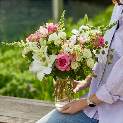 Fondly Bouquet – QUASTHOFF'S FLOWERS, River Grove IL