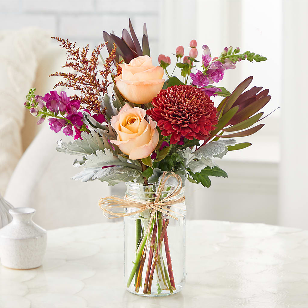 Moody Hues Bouquet – QUASTHOFF'S FLOWERS, River Grove IL