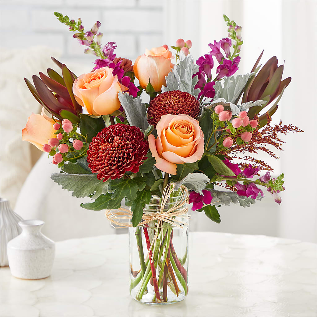 Moody Hues Bouquet – QUASTHOFF'S FLOWERS, River Grove IL