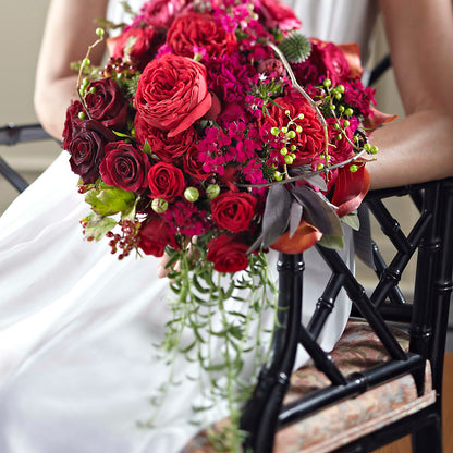 Pure Grace Bouquet – QUASTHOFF'S FLOWERS, River Grove IL