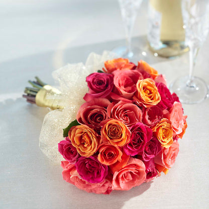 Sweet Roses Bouquet – QUASTHOFF'S FLOWERS, River Grove IL