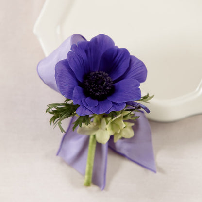 Purple Passion Boutonniere – QUASTHOFF'S FLOWERS, River Grove IL