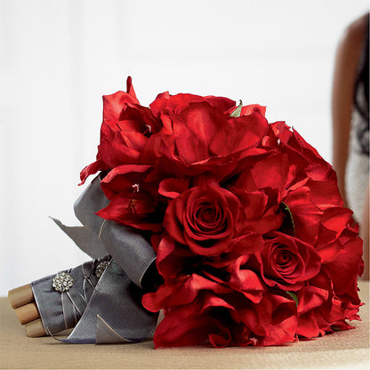 Heart's Happiness Bouquet – QUASTHOFF'S FLOWERS, River Grove IL