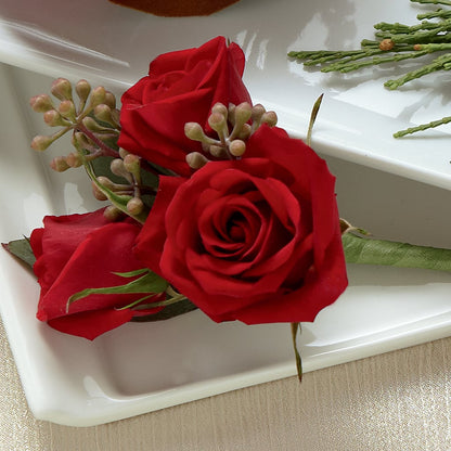 Red Spray Rose Boutonniere – QUASTHOFF'S FLOWERS, River Grove IL